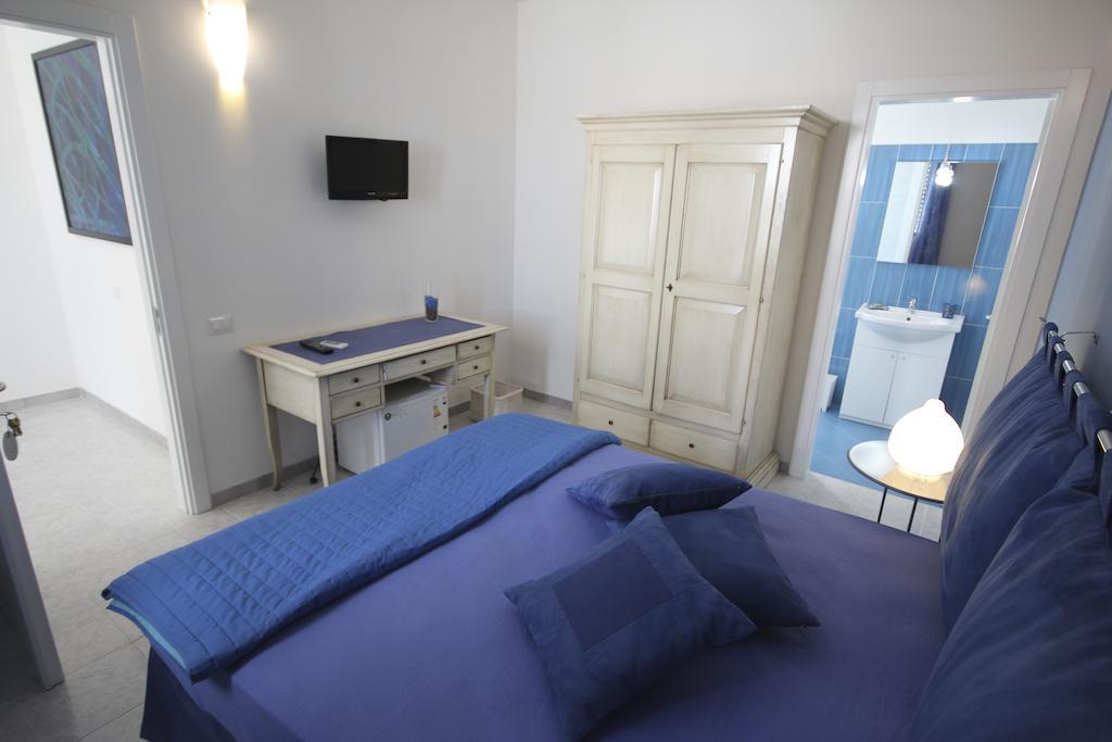 B&B Villa Genny A Pochi Passi Dal Mare San Cataldo  Pokój zdjęcie