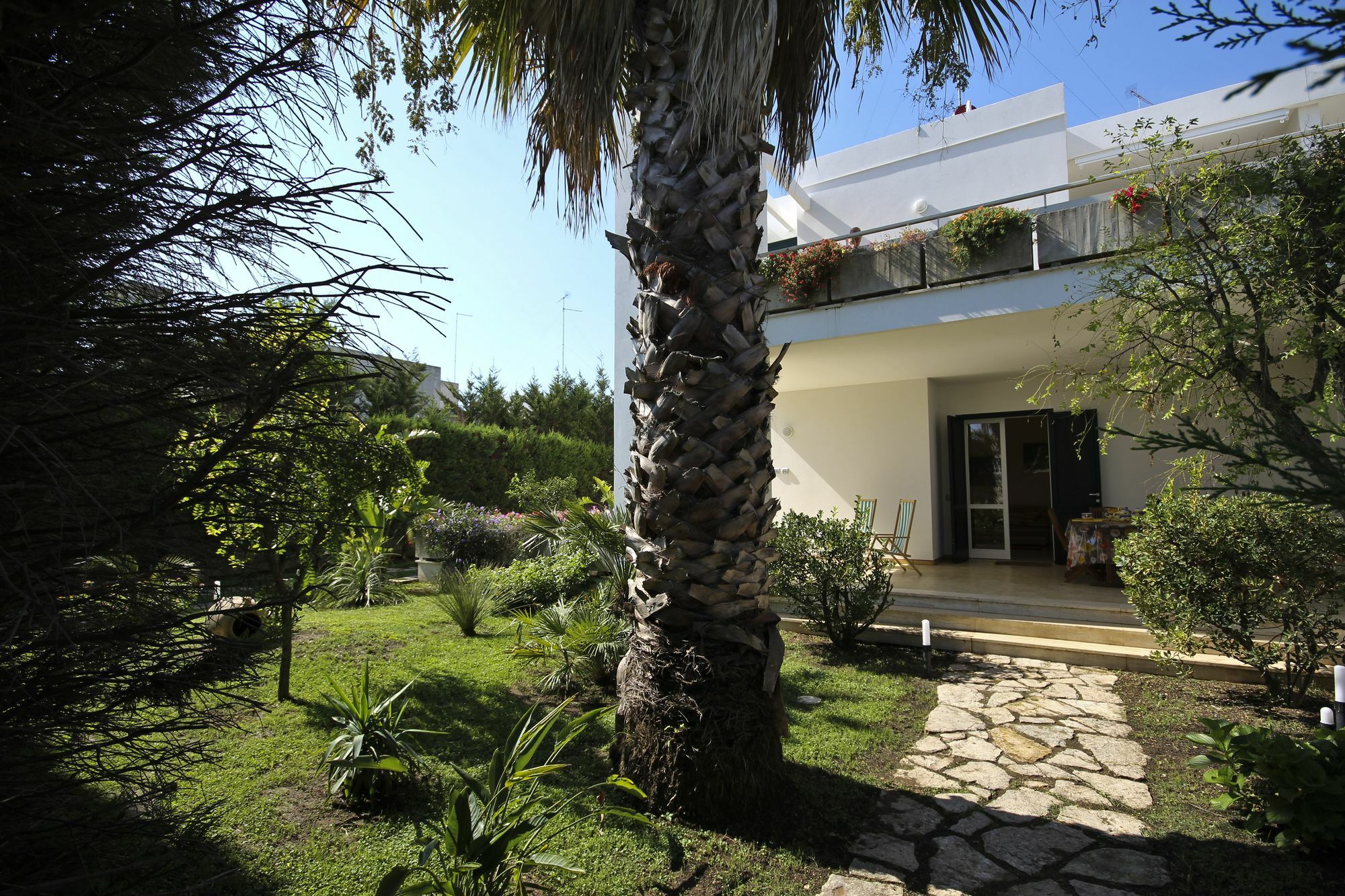 B&B Villa Genny A Pochi Passi Dal Mare San Cataldo  Zewnętrze zdjęcie